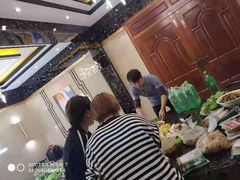 -聚会山庄·派对会议团建别墅轰趴馆(中兴和园店)
