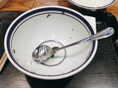 -云阿蛮云南生烫牛肉米线(奉贤路店)