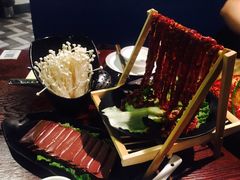 -重庆爽翻天老火锅(临平万达广场店)