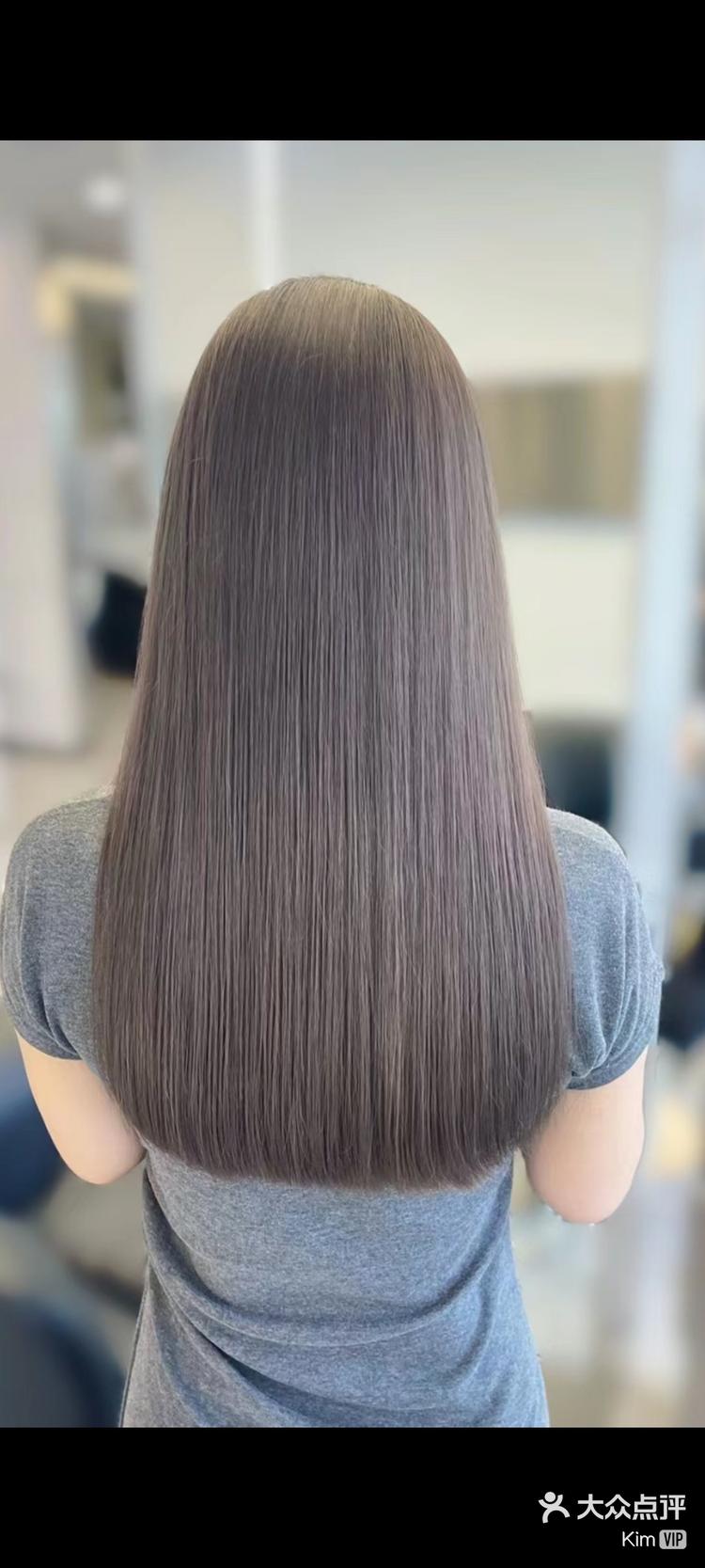 u型发尾,好看又显发量 u型发尾:尾端面