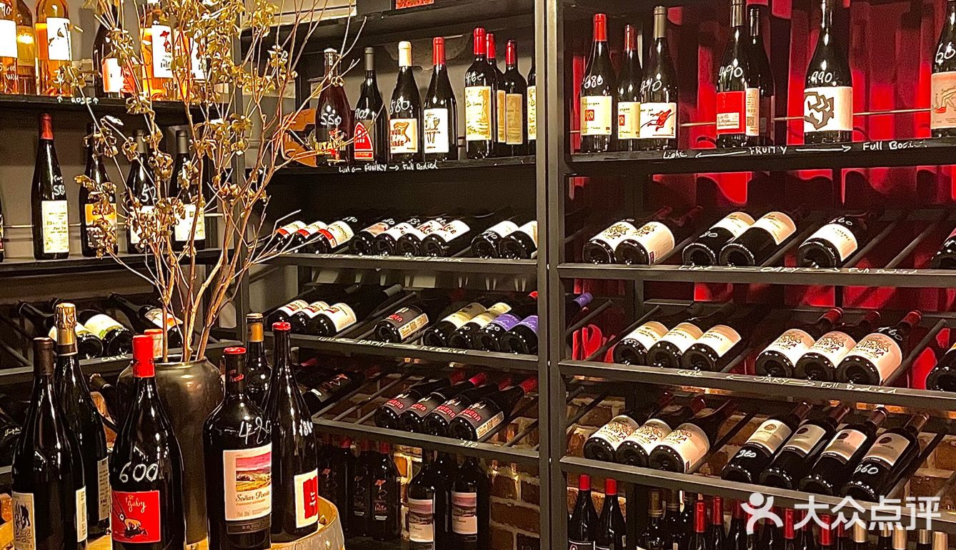 上海超隐蔽小众西餐厅🍷适合深夜小酌一杯🌙