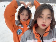 -济南卧虎山滑雪场