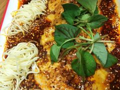 -有红鸡毛店·川菜(建设路店)