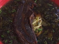 -小龙大肉面馆