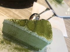 -必胜客(证大大拇指店)
