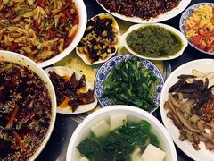 -江湖黑大兔(杨家坪店)