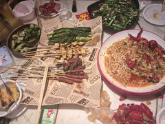 -老街烧烤大排档·地道湖北菜·龙虾馆(汉口火车站店)