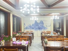 大堂-河鱼鲜特色农家院