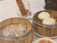 水晶鲜露笋蒸虾饺-凤凰楼酒家·粤宴点心(华强北店)