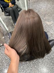 -Tloml salon