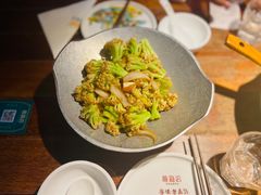 -前海沿·青岛菜(大拇指广场石老人店)