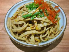 凉拌莜面-有猫腻儿炭火烤鱼(南街店)