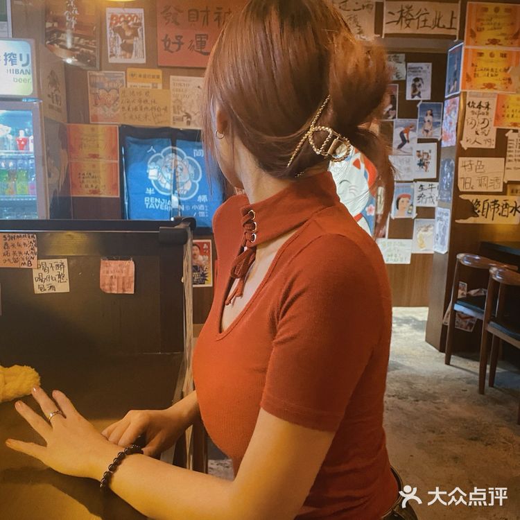 杭州的人间半杯小酒馆🏮开到昆明了[加油]