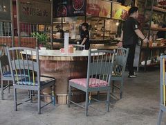 -琥珀老六龙虾(四里河店)