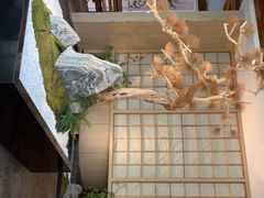 -蜜桃餐厅·伴山(湖滨商业街店)