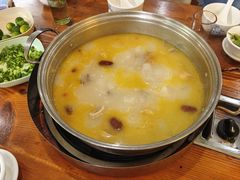 -15年老字号鑫鑫猪肚鸡·椰子鸡海南火锅(兴隆华侨农场店)