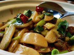 岩蒜炒年糕-新荣记(西溪湿地店)