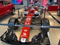 -上海保利玛莎拉蒂和阿尔法罗密欧(华翔路店)