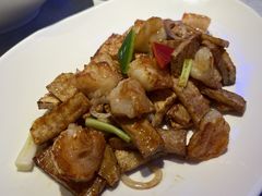 荔浦芋头煎虾仁-上和臻品中国菜(花园街店)