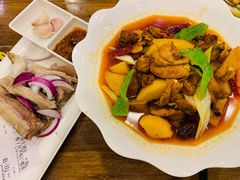 -清真·玛丽亚新疆菜主题餐厅(浙江中路店)