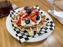 双莓华夫饼-echoes coffee回响咖啡(红山店)