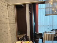 -宝燕壹号景观餐厅(龙盛国际商业广场店)