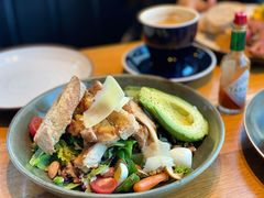 鸡肉牛油果沙拉-The Diner X餐厅(青岛万象城店)