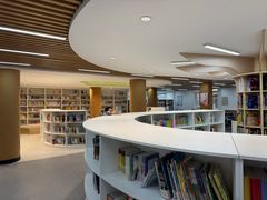 -上海市长阳实验学校