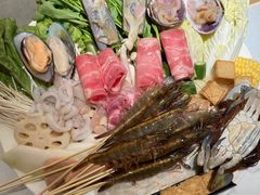 -樾餐厅泰式海鲜火锅(民歌湖店)