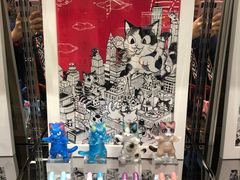 -泡泡玛特POPMART(侨福芳草地店)