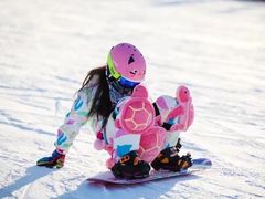 -石京龙滑雪场-停车场