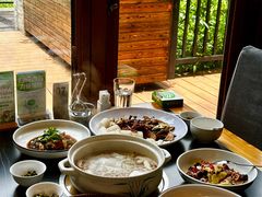 -黔蘑菇四季餐厅(观山湖店)