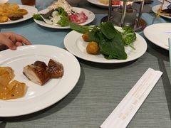 -安徽饭店·白鹭阁自助餐厅(梅山路店)