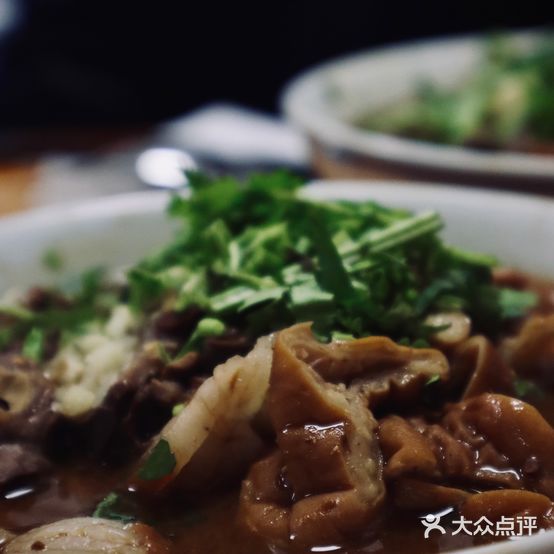 同记卤煮小肠