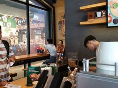 -星巴克(珠海摩尔百货店)