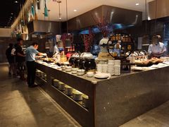 自助取餐区-武汉世茂希尔顿酒店·汇·全日餐厅