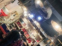 -老牌坊云南鱼豆花火锅(爱建店)