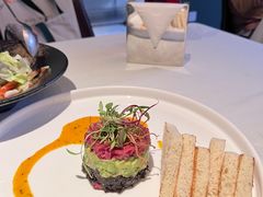 牛肉塔塔配牛油果黑橄榄酱-Solo(衡山路店)