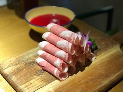 -同蛙阁美蛙鱼头火锅