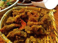 阿婆酥肉-爆炸头阿姨小四川正宗川味小吃(无任何分店)