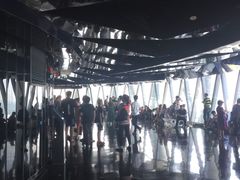 -广州塔卢特斯法国旋转餐厅