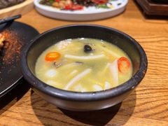 石锅小煮鲜杂菌-敏珠拉姆藏餐·南京厨房(富春江东街店)