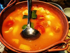 -云海肴·汽锅鸡·云南菜(天山百盛优客店)