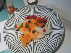 玛格丽特水果酸奶-蜜桃花开·中西融合菜E&W(南长街店)