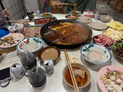 -岗上渣渣老火锅(两路口店)