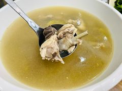-银峰农庄·特色烧鸡·鲜无花果浸鸡