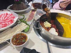 -围炉·川味鲜货火锅(万达珍珠坊店)