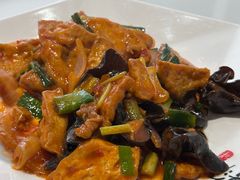 -何适山庄 ·可团建(水长城P2停车场店)