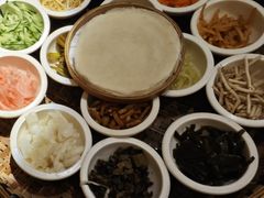 -包整·丝娃娃(一览甲秀楼风景店)