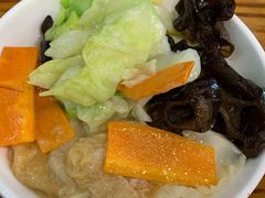 卷心菜面筋炒木耳-小方的面(徐家汇店)